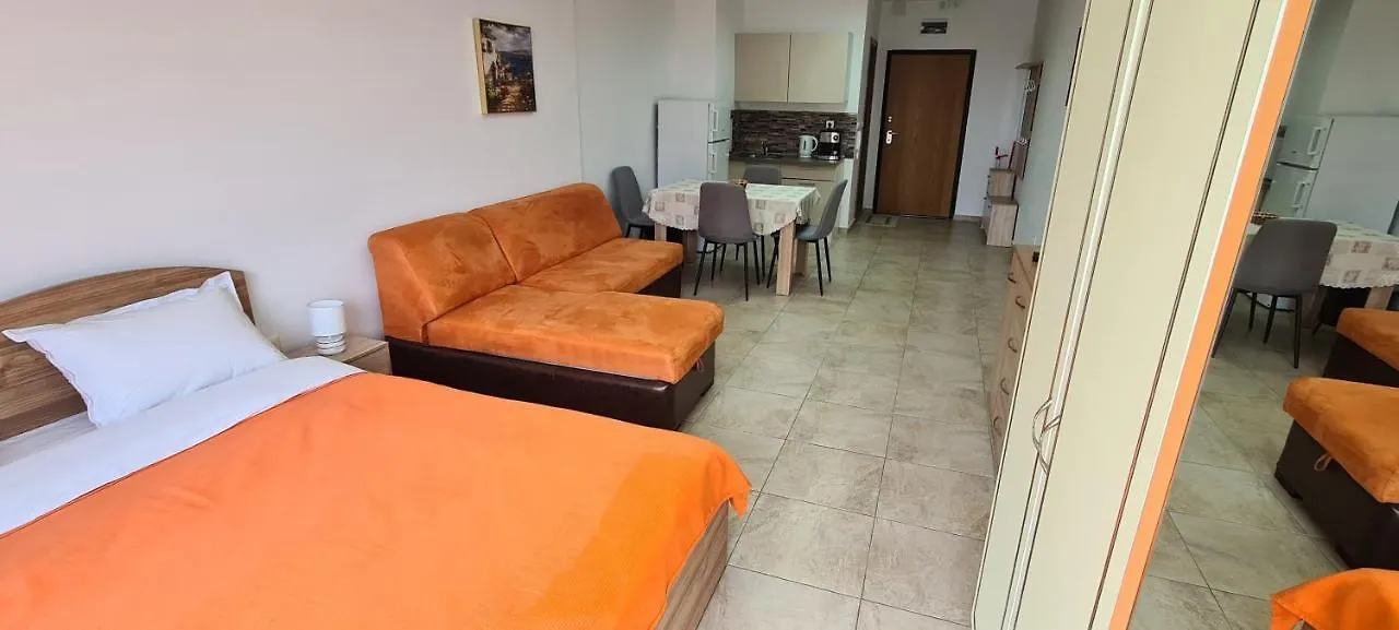 Studio Apartment Ultima - Super Center Burgas Bulgaria